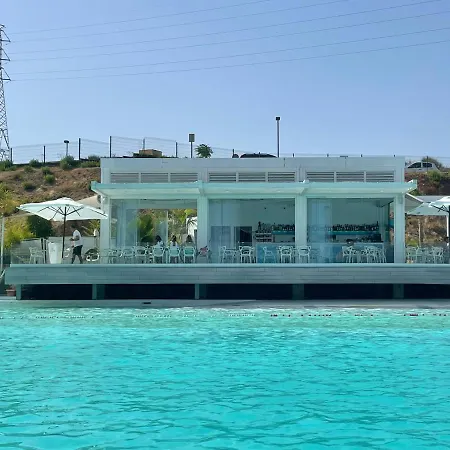 شقة Stunning Modern 2 Bedroom - Alcazaba Lag