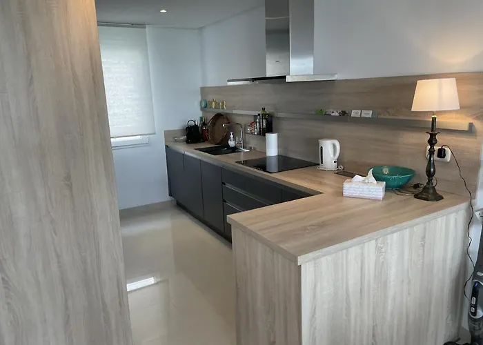 Apartamento Stunning Modern 2 Bedroom - Alcazaba Lag Estepona