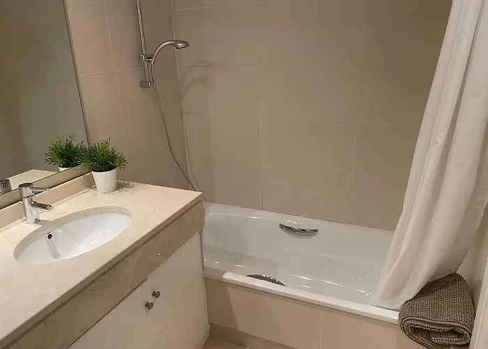 Stunning Modern 2 Bedroom - Alcazaba Lag Estepona