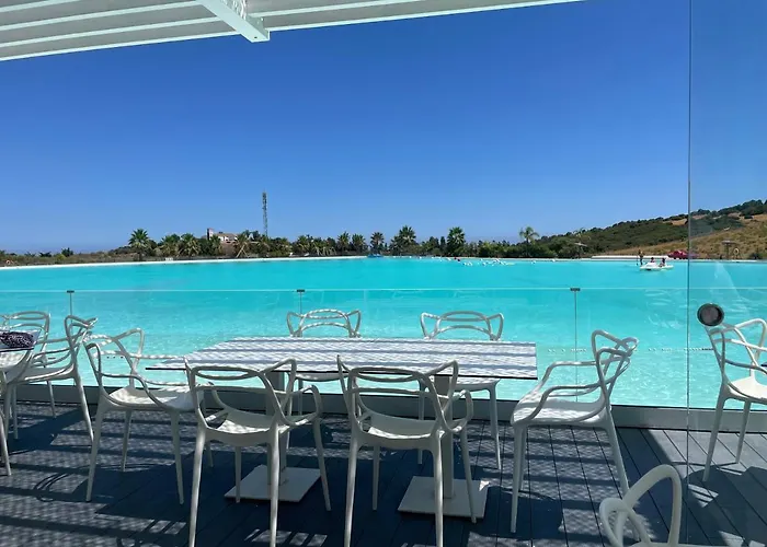 Stunning Modern 2 Bedroom - Alcazaba Lag Estepona