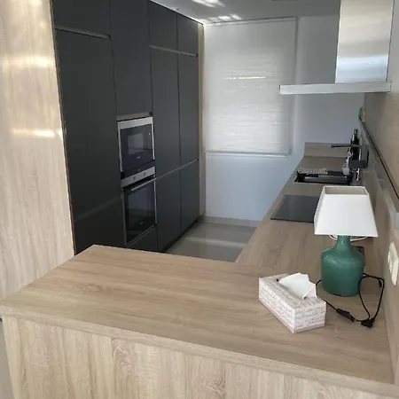 Stunning Modern 2 Bedroom - Alcazaba Lag * Estepona
